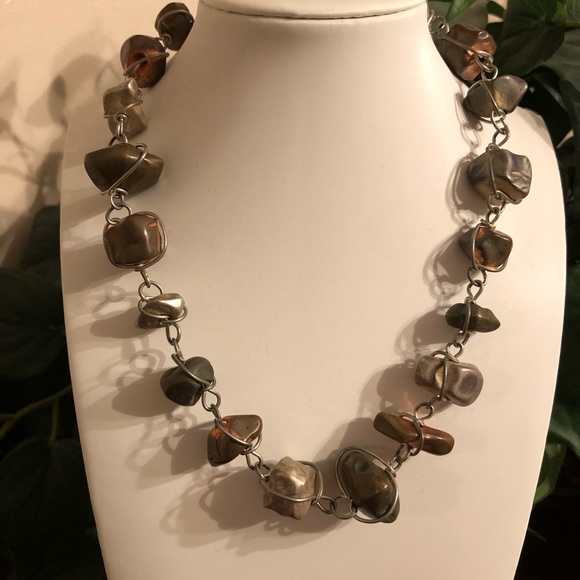 ABRA silver tone wire wrapped nugget necklace - Picture 2 of 6